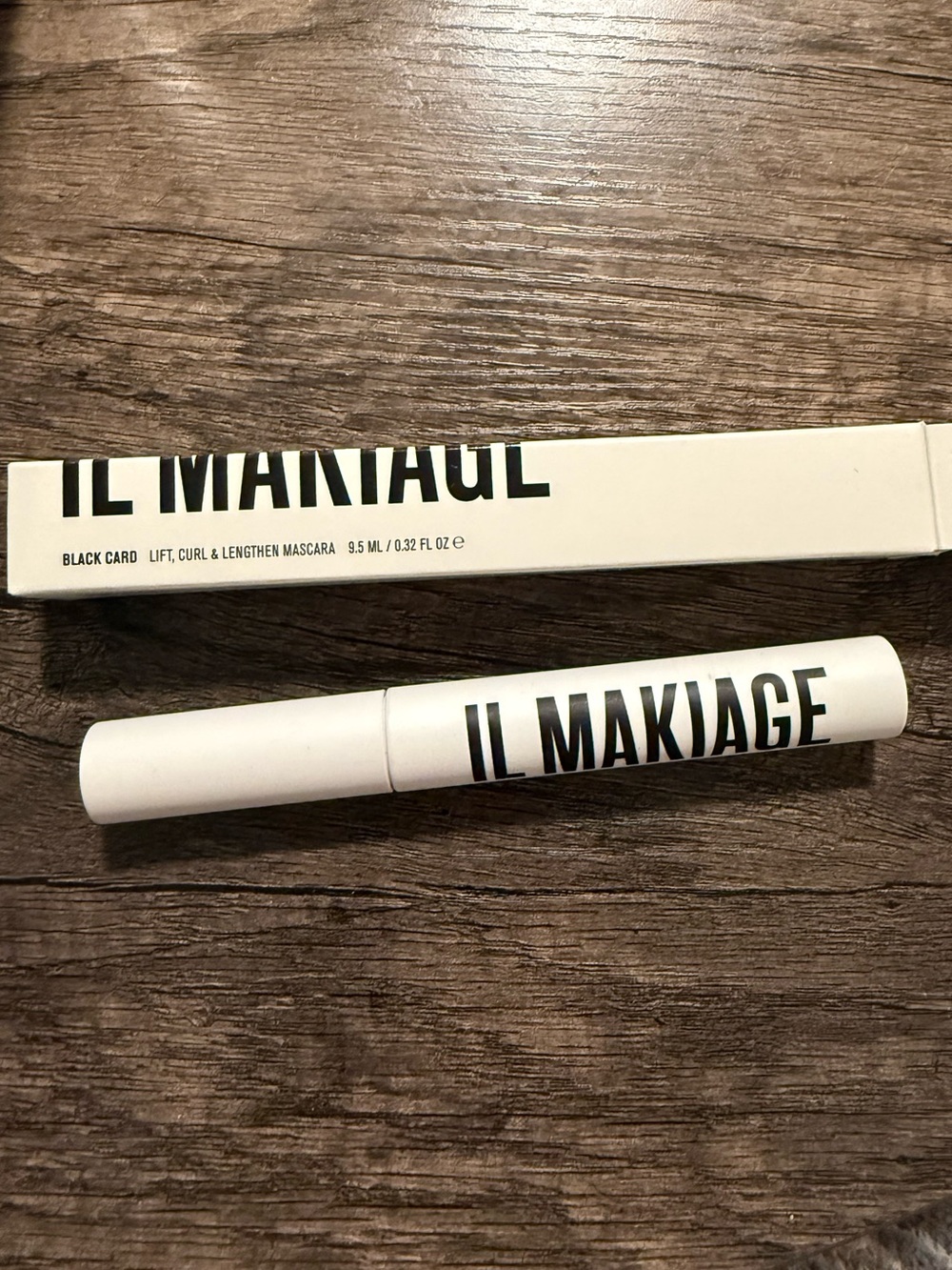 IL MAKIAGE Black Card Lift, Curl & Lengthen Mascara